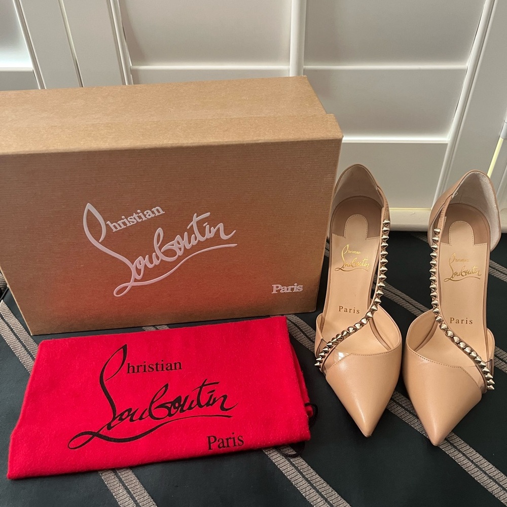 Christian Louboutin Kid PVC Spike Cross 100 Pumps, Nude/Silver, US Size 5.5